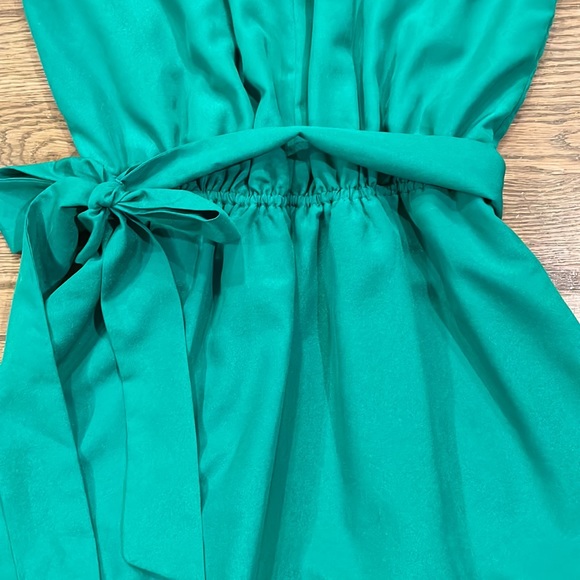 Express Emerald Green and Navy Color Block Dress - Picture 3 of 5